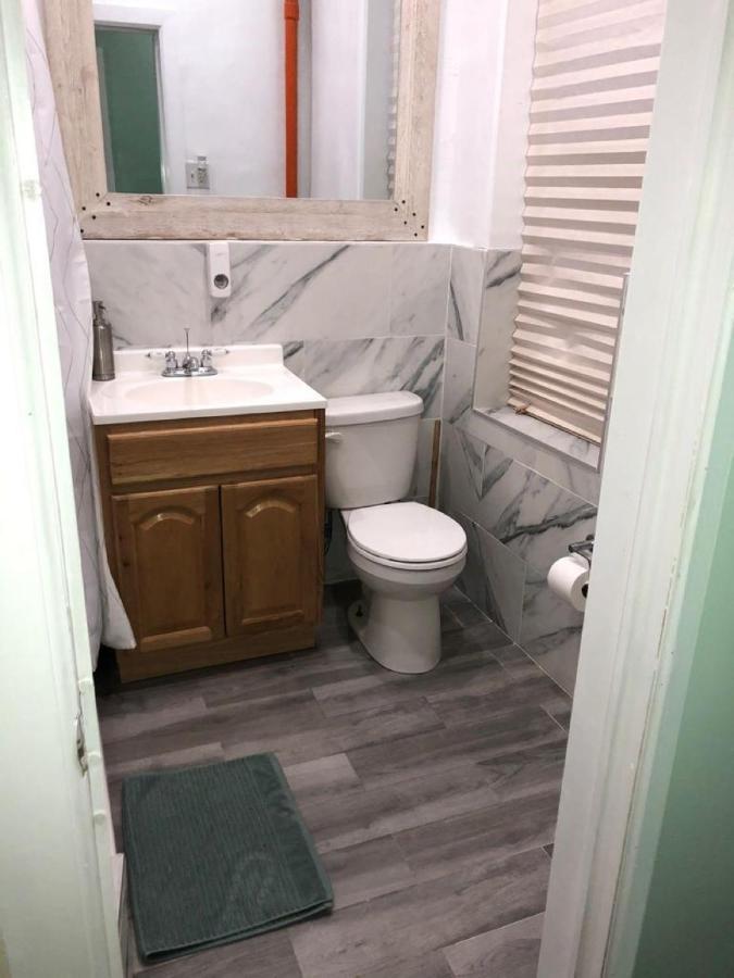 Private Room In A Shared Apartment 15 Minutes To Times Square! New York Exterior photo